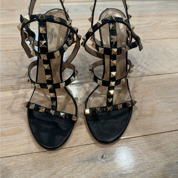 Valentino Rockstud Sandal Women’s 37.5 US 7.5 - Picture 7 of 7